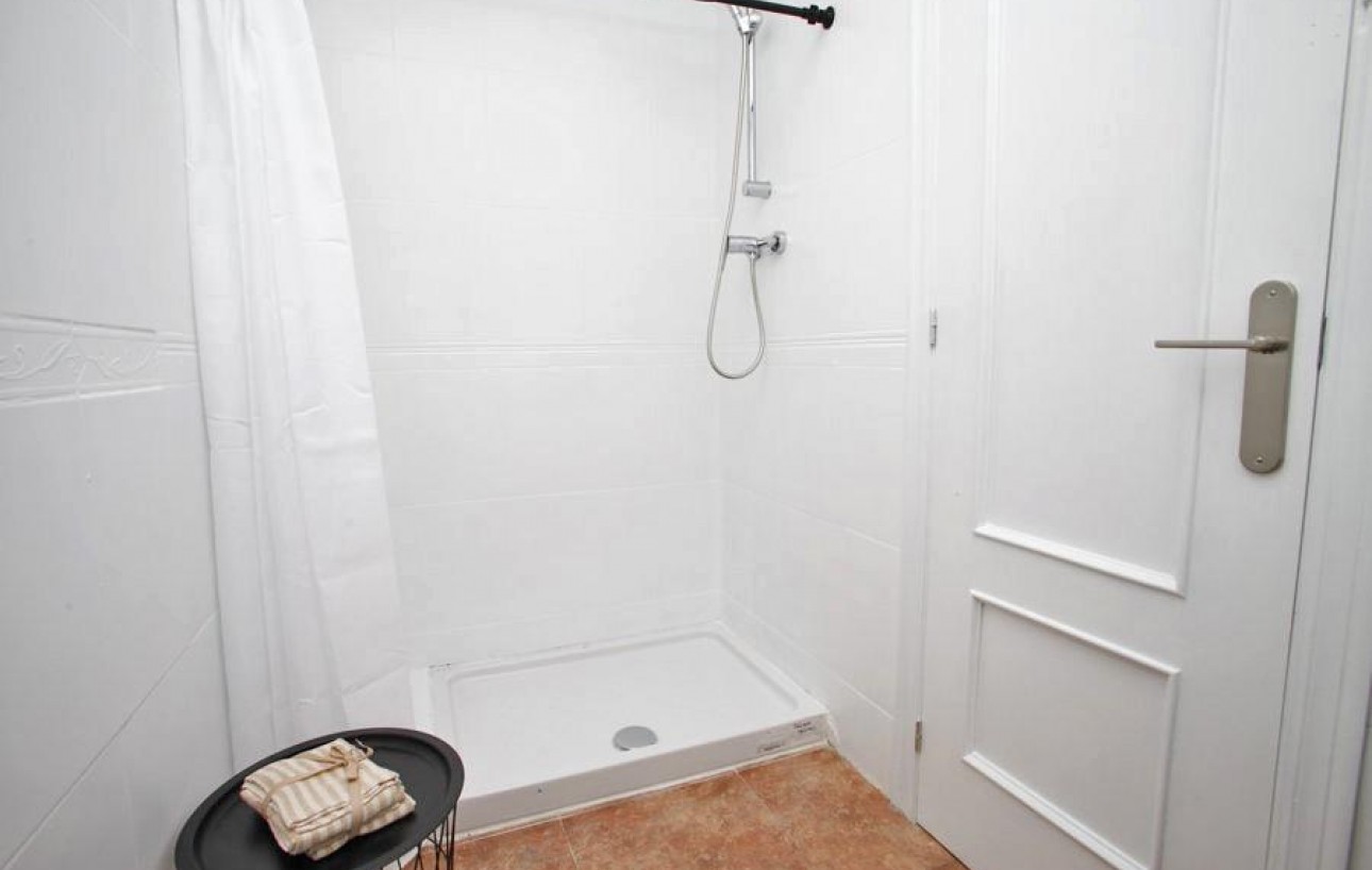 Resale - Lägenhet - Torrevieja - Centro