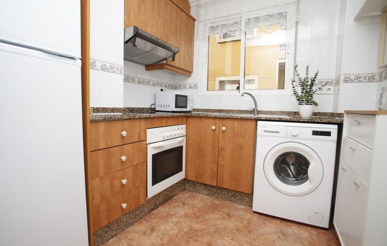 Resale - Lägenhet - Torrevieja - Centro