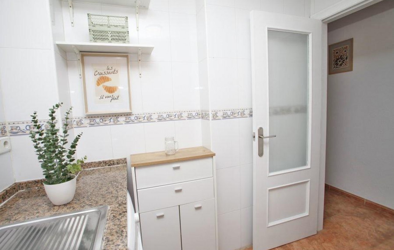 Resale - Lägenhet - Torrevieja - Centro