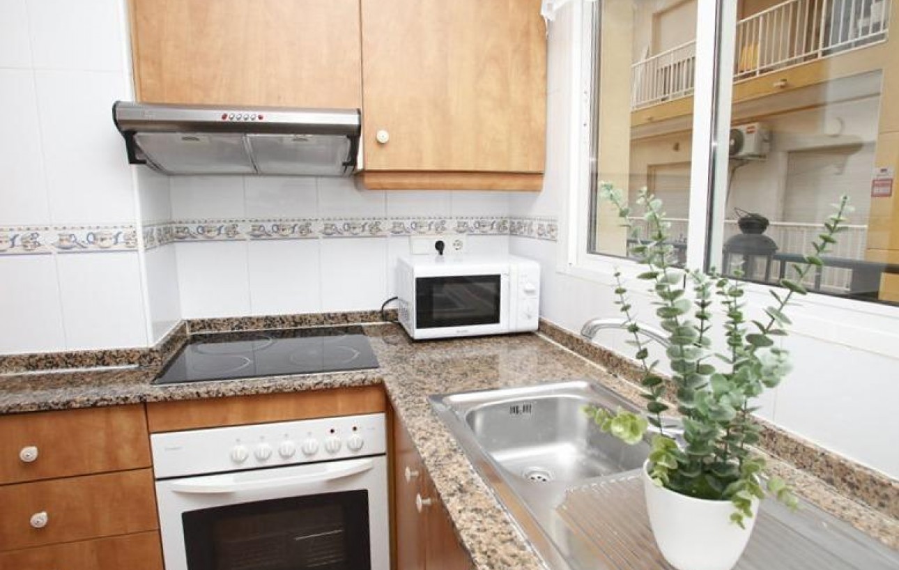 Resale - Lägenhet - Torrevieja - Centro