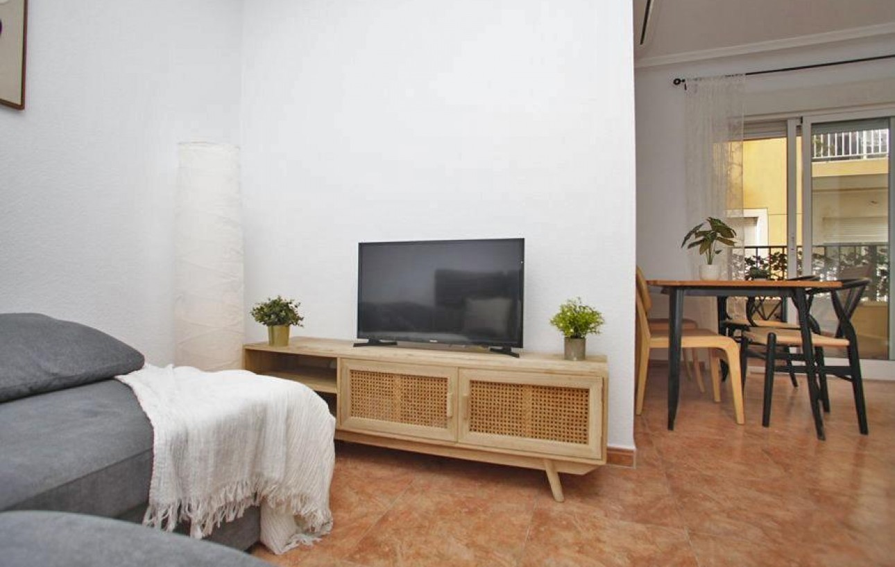 Resale - Lägenhet - Torrevieja - Centro