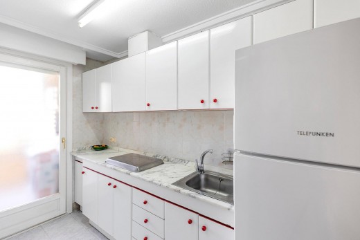 Resale - Lägenhet - Torrevieja - Playa de los locos