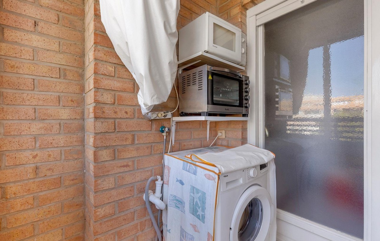 Resale - Lägenhet - Torrevieja - Playa de los locos