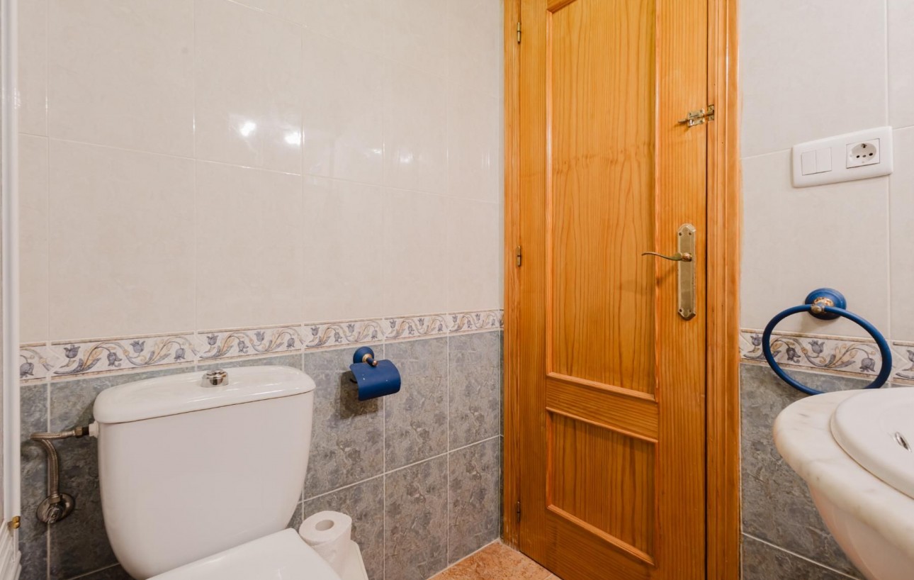 Revente - Appartement - Torrevieja - Centro