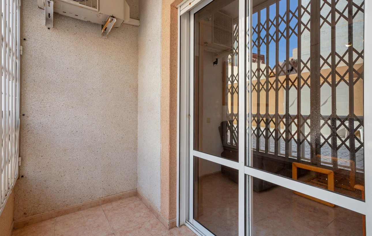 Resale - Wohnung - Torrevieja - Centro