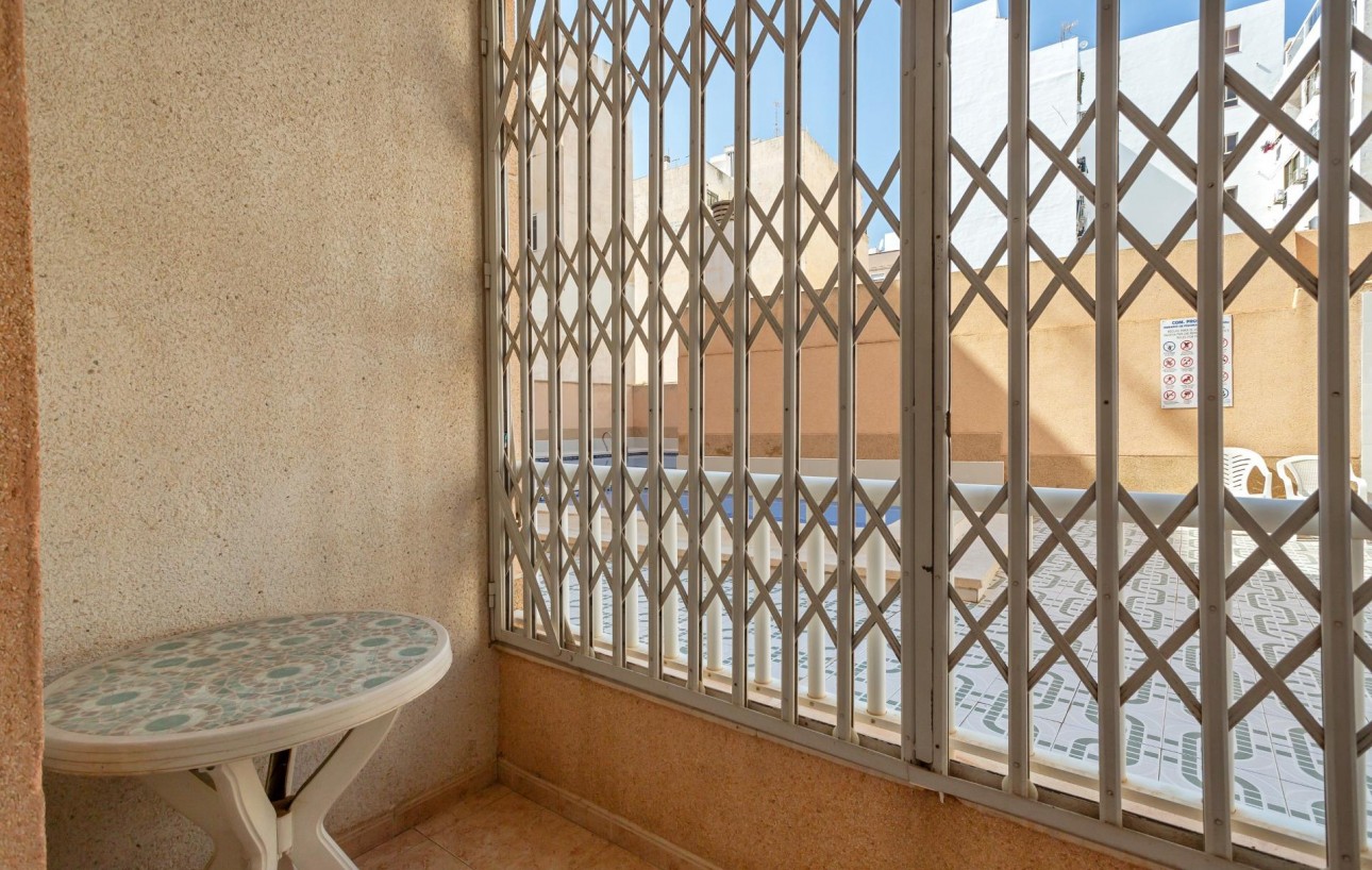 Resale - Wohnung - Torrevieja - Centro