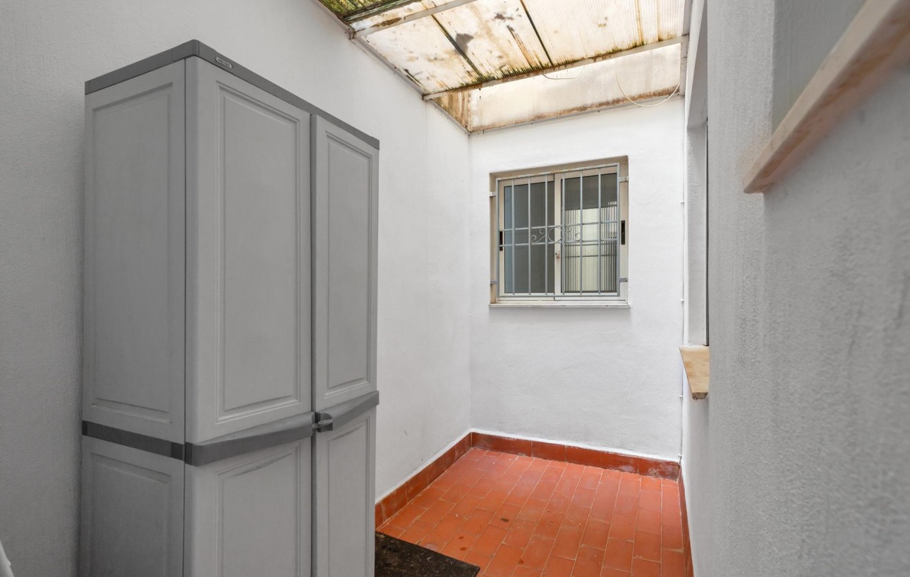 Resale - Wohnung - Torrevieja - Centro