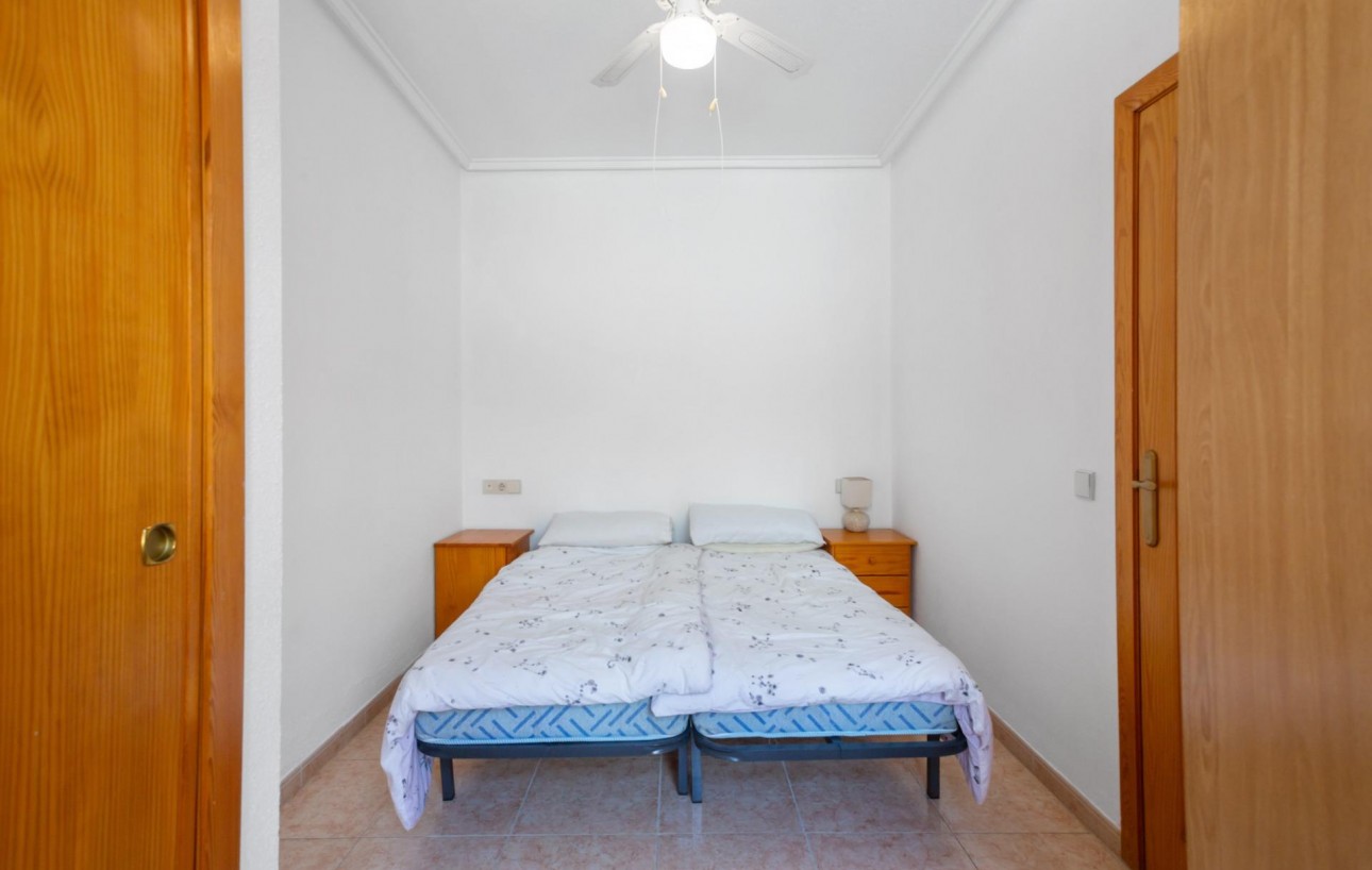 Resale - Wohnung - Torrevieja - Centro