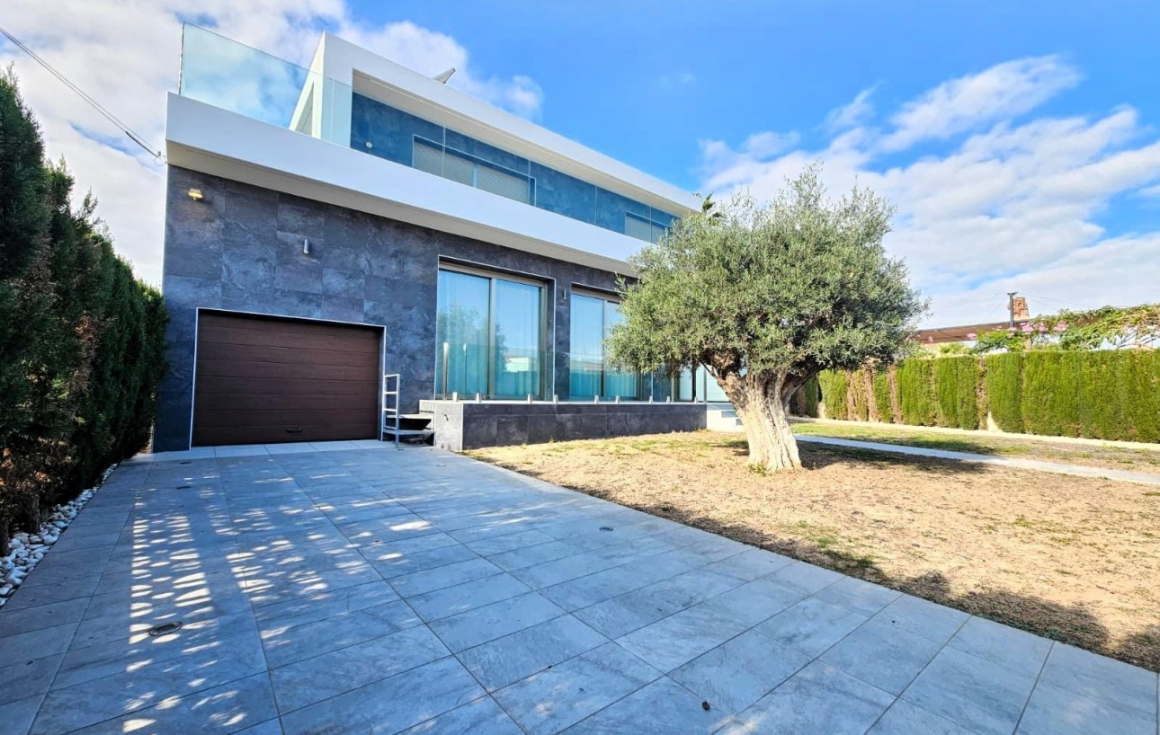 Resale - Villa de Lujo - Torrevieja - Los Angeles
