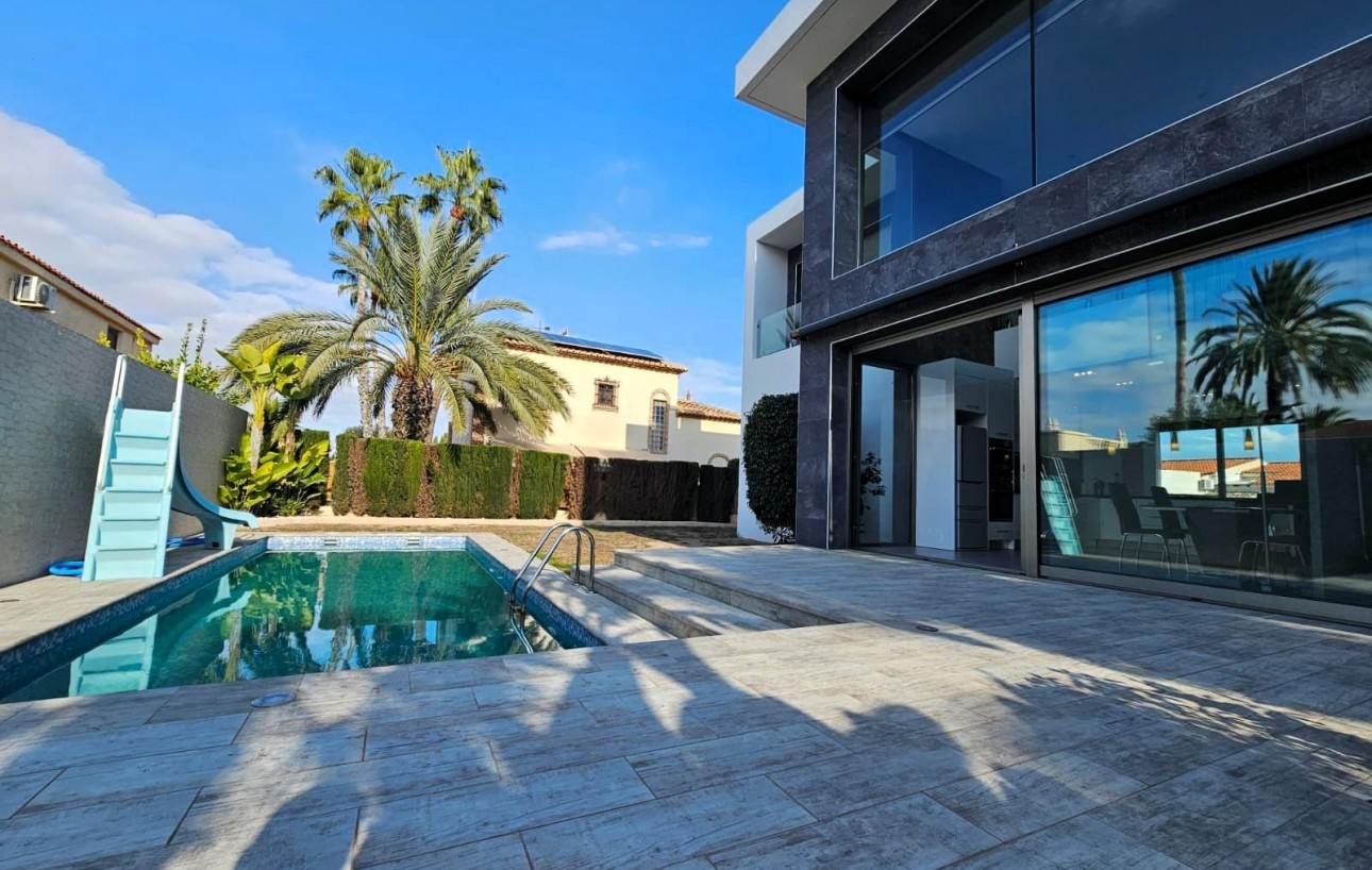 Resale - Villa de Lujo - Torrevieja - Los Angeles