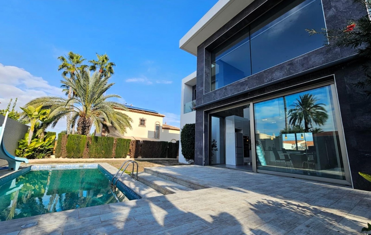 Resale - Villa de Lujo - Torrevieja - Los Angeles