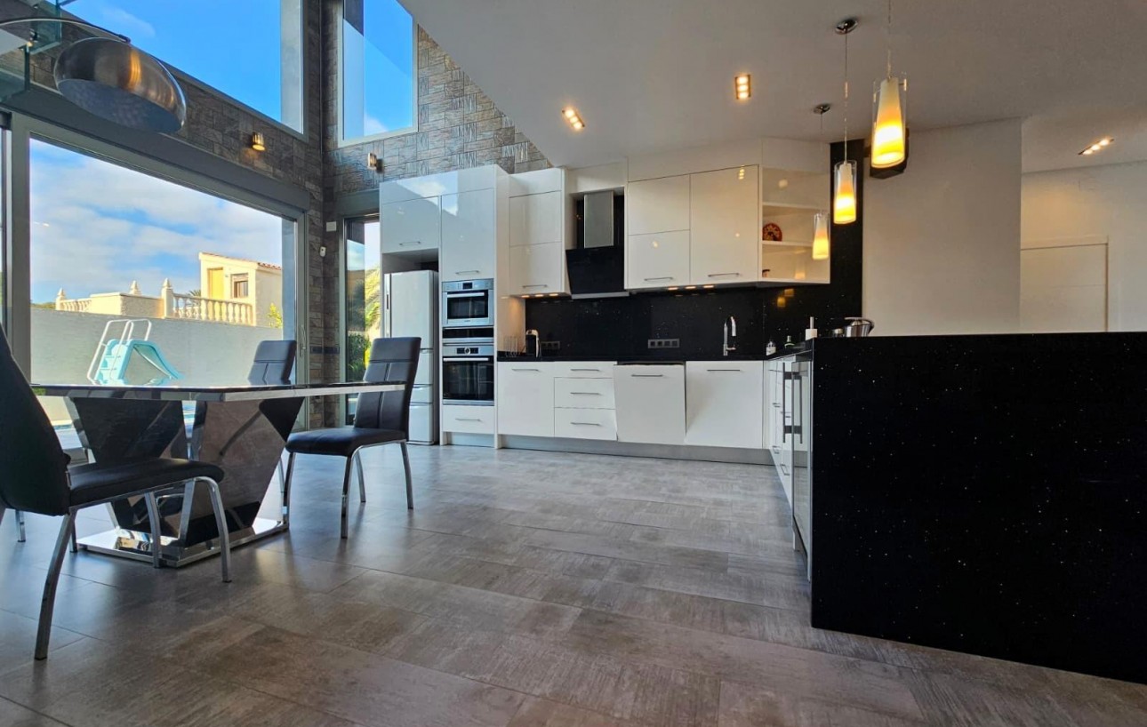 Resale - Villa de Lujo - Torrevieja - Los Angeles