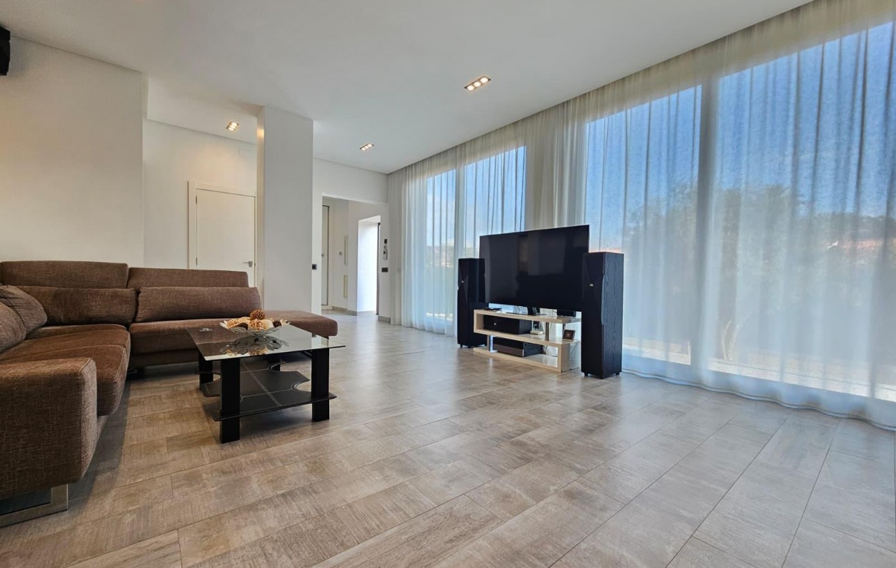 Resale - Villa de Lujo - Torrevieja - Los Angeles