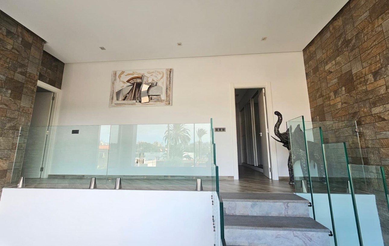 Resale - Villa de Lujo - Torrevieja - Los Angeles