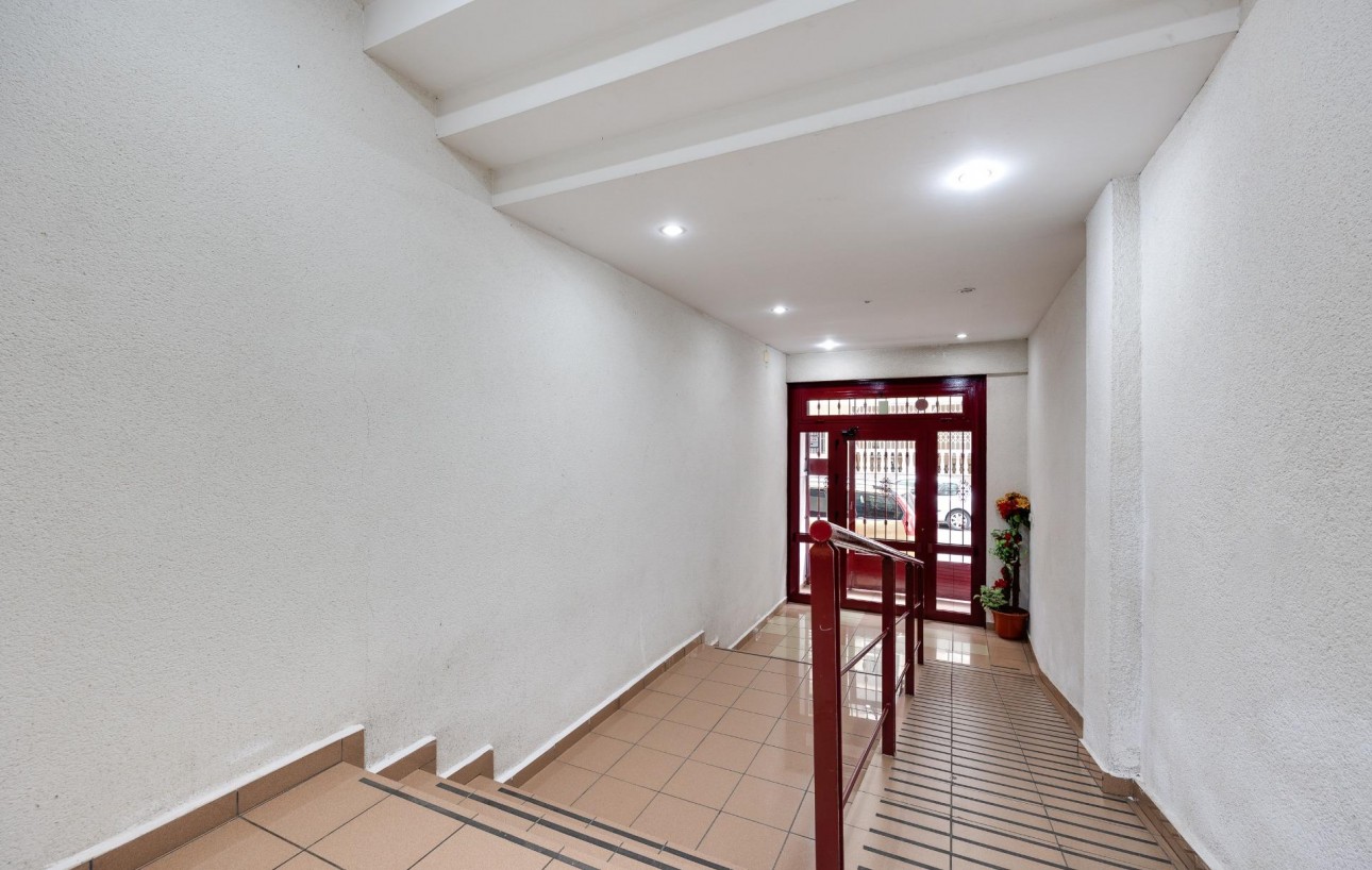 Revente - Étude - Torrevieja - Habaneras