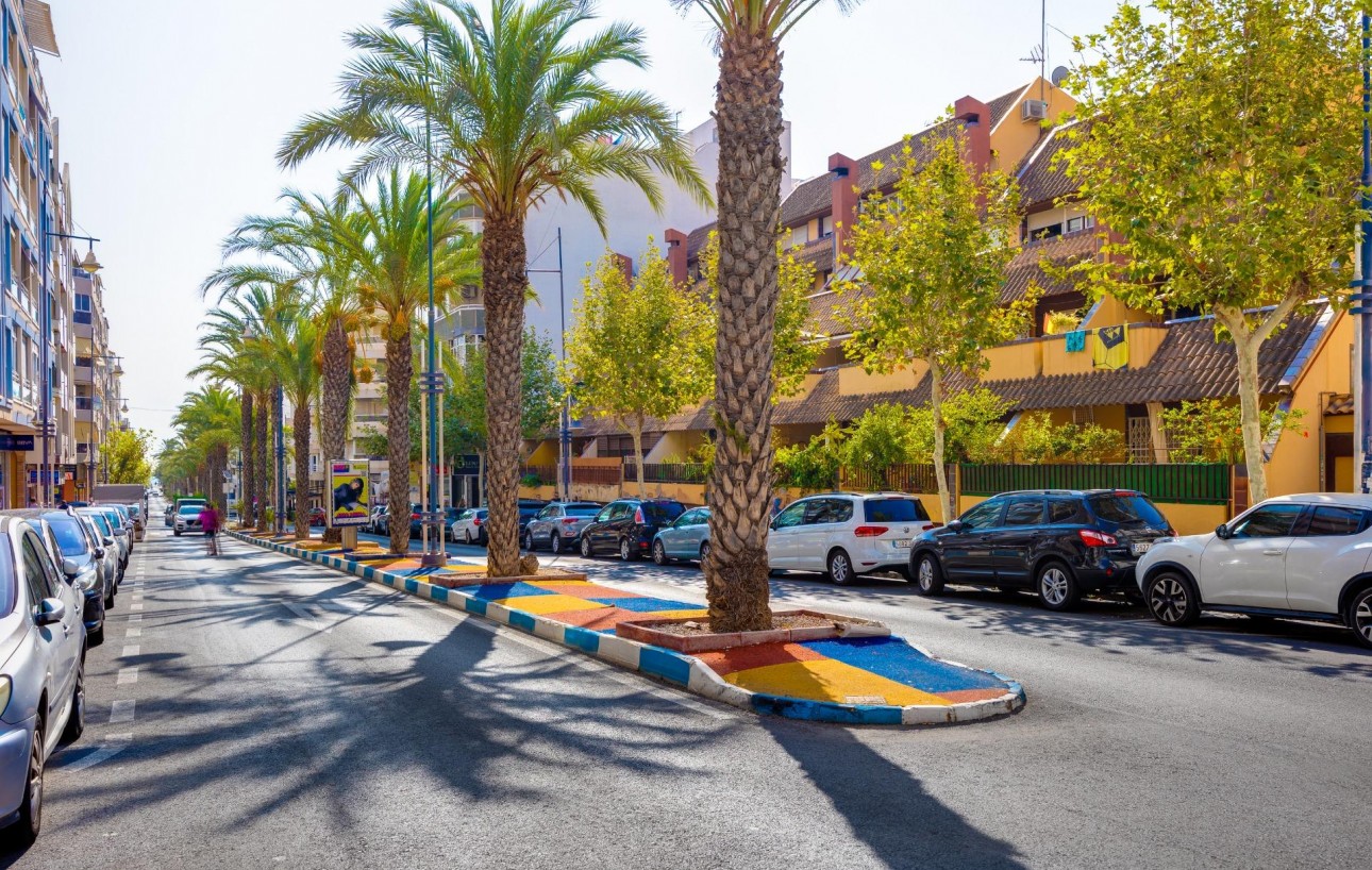 Revente - Garage - Torrevieja - Playa del cura