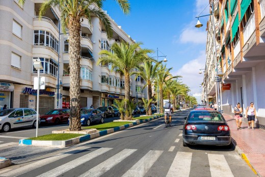 Revente - Garage - Torrevieja - Playa del cura