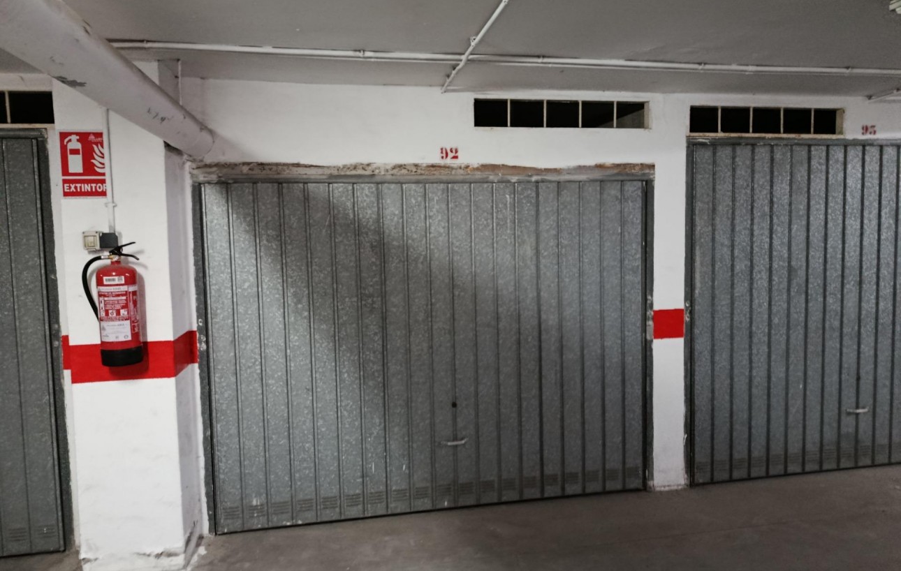 Sale - Garage - Torrevieja - Parque de las Naciones