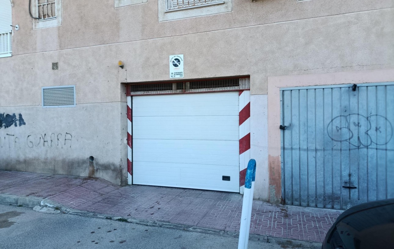 Sale - Garage - Torrevieja - Parque de las Naciones
