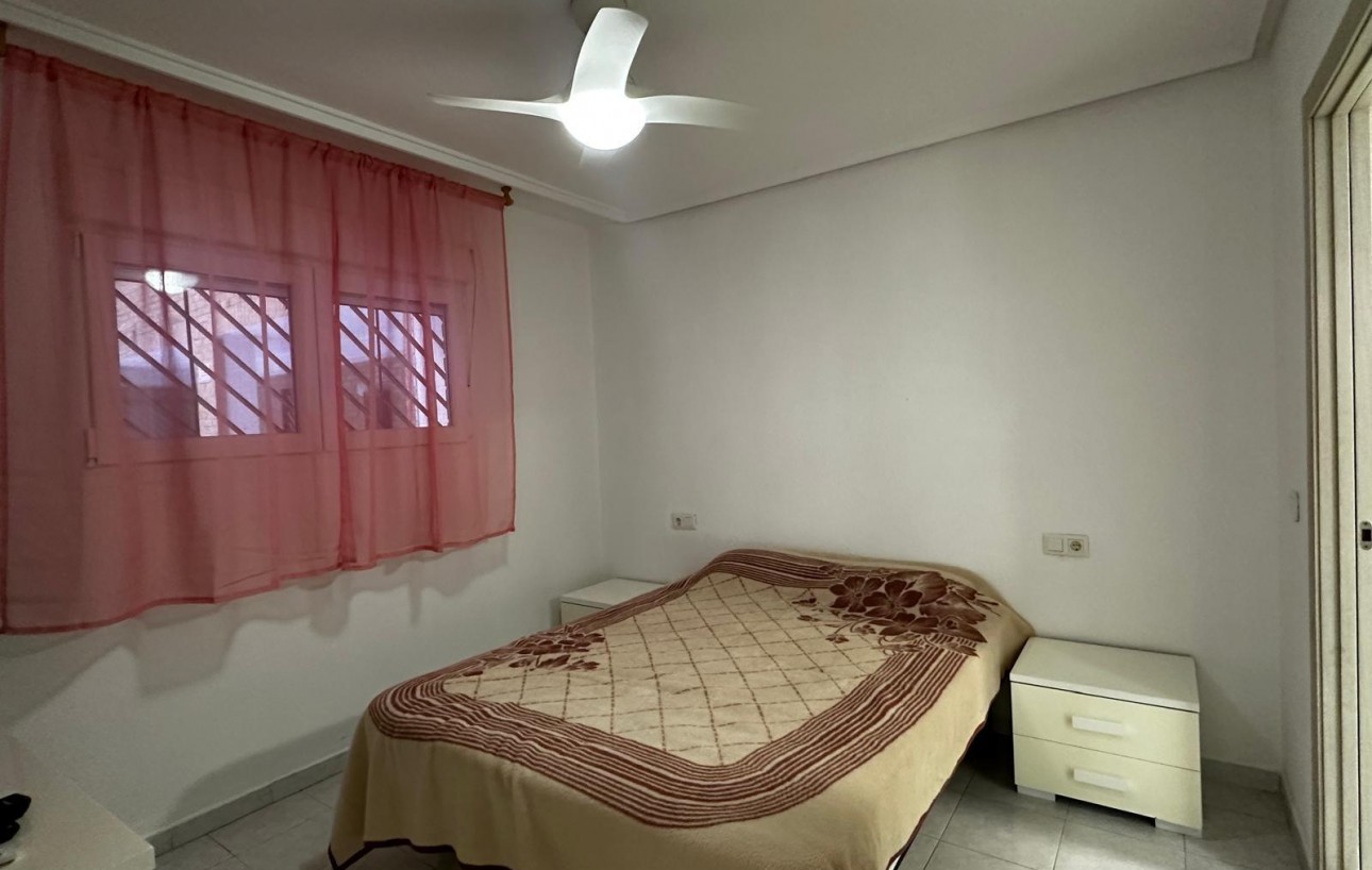 Sale - Apartment - Torrevieja - torrevieja