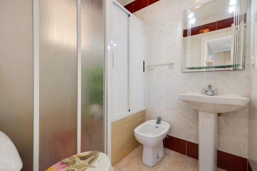 Resale - Lägenhet - Torrevieja - Playa de los Naufragos