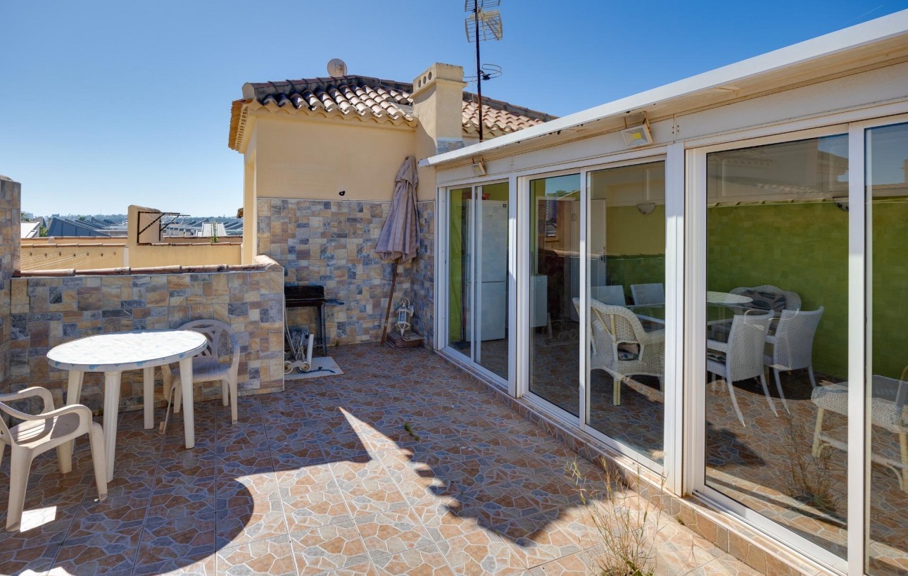 Resale - Lägenhet - Torrevieja - Playa de los Naufragos