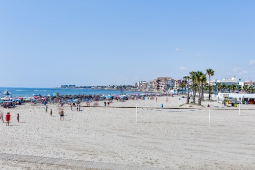 Resale - Lägenhet - Torrevieja - Playa de los Naufragos