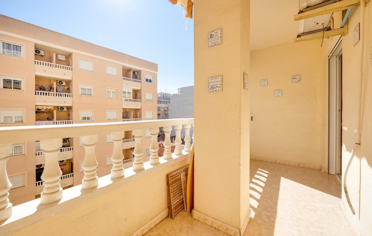 Sale - Apartment - Torrevieja - El molino