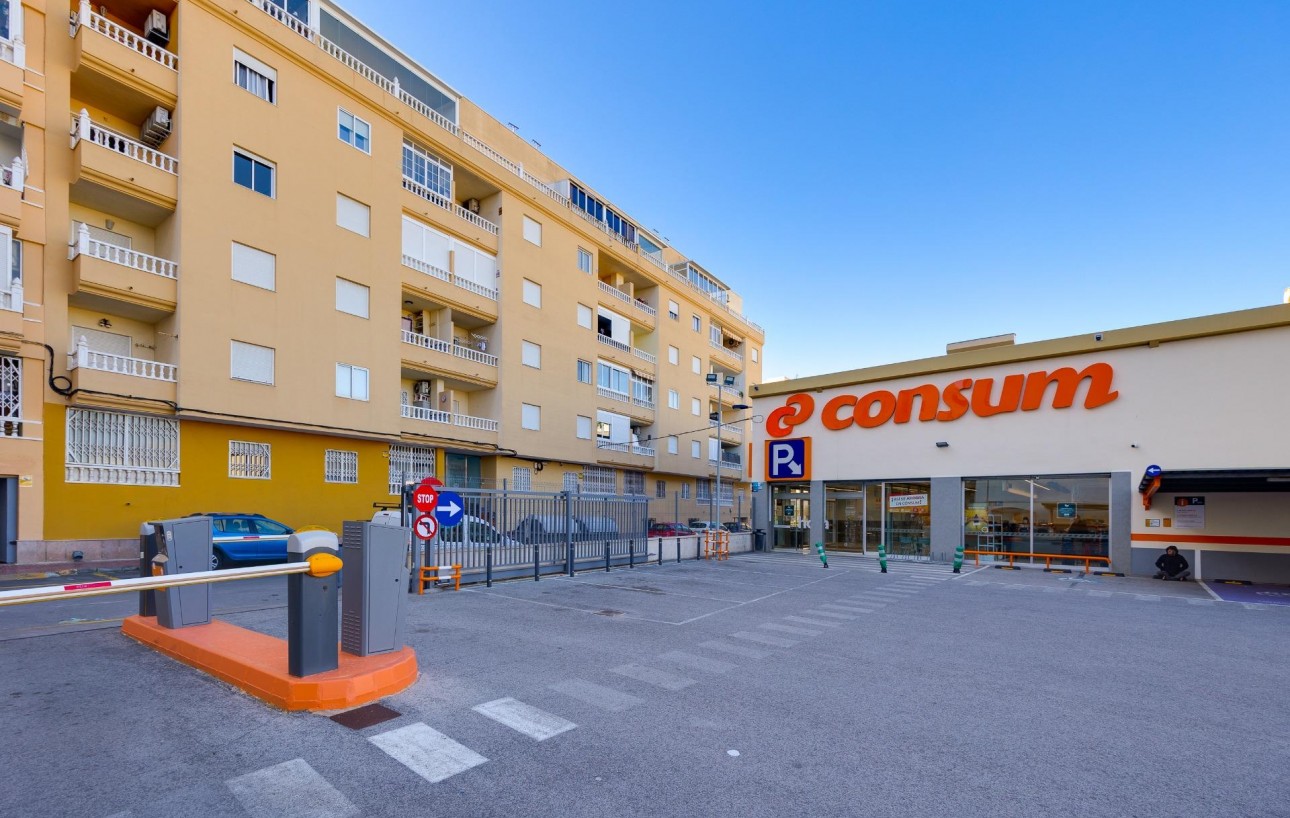 Sale - Apartment - Torrevieja - El molino