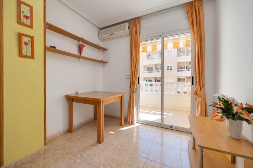 Sale - Apartment - Torrevieja - El molino