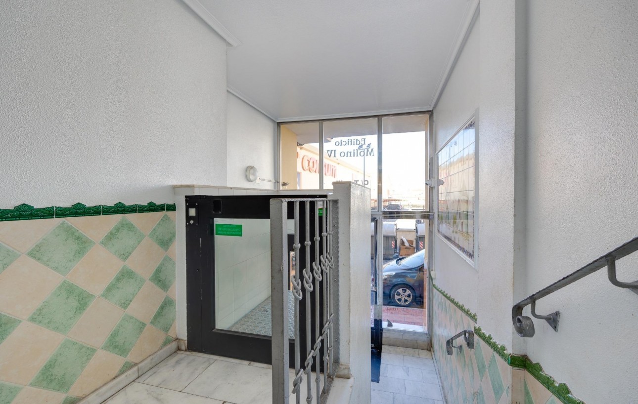 Sale - Apartment - Torrevieja - El molino