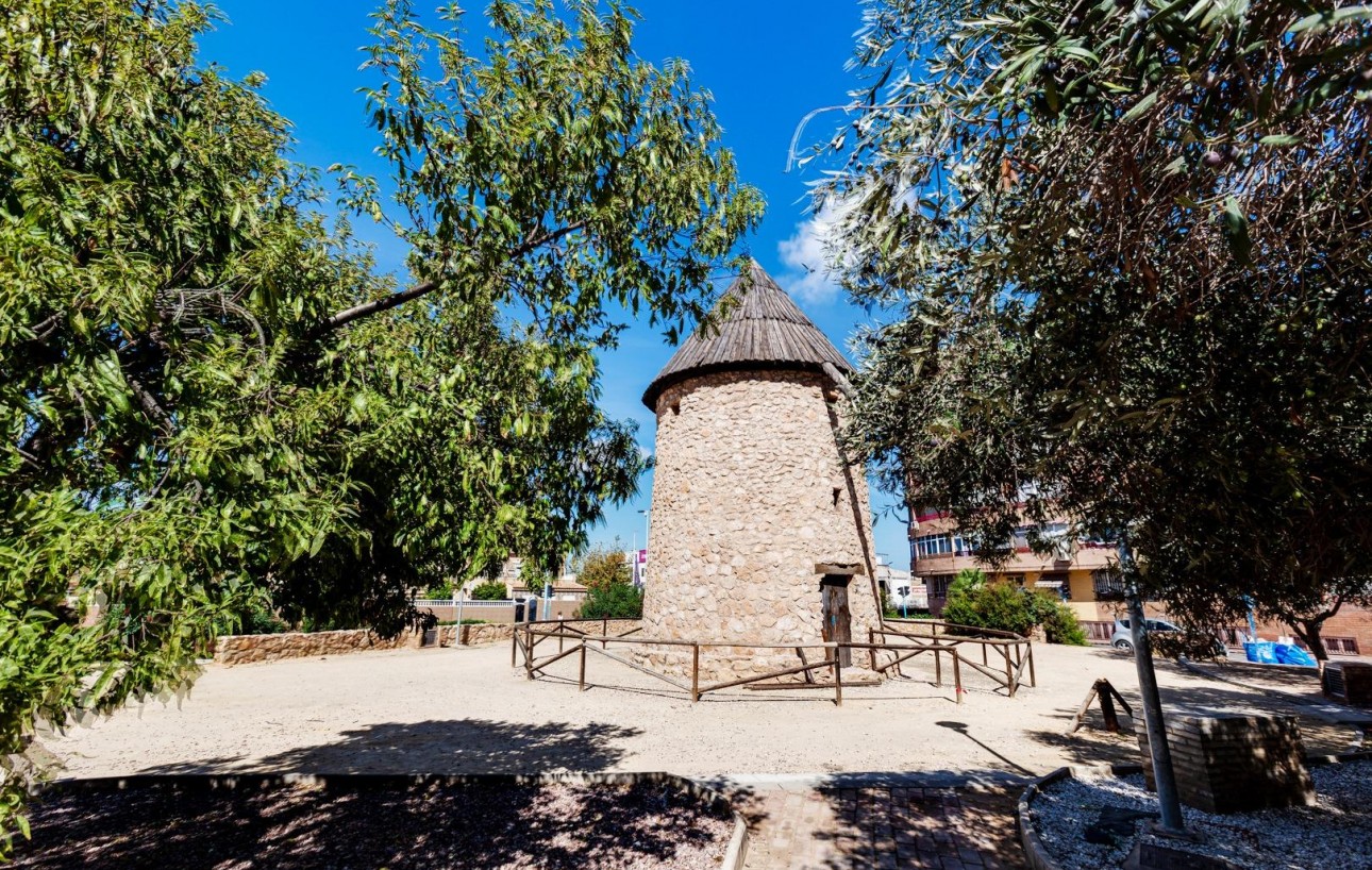 Sale - Apartment - Torrevieja - El molino