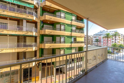 Venta - Apartamento - Torrevieja - Paseo maritimo