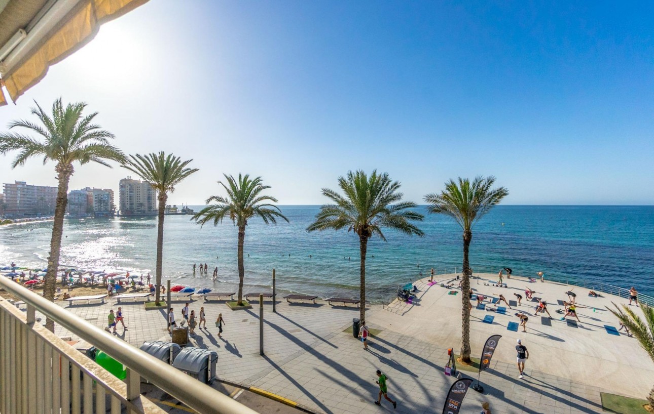 Venta - Apartamento - Torrevieja - Paseo maritimo