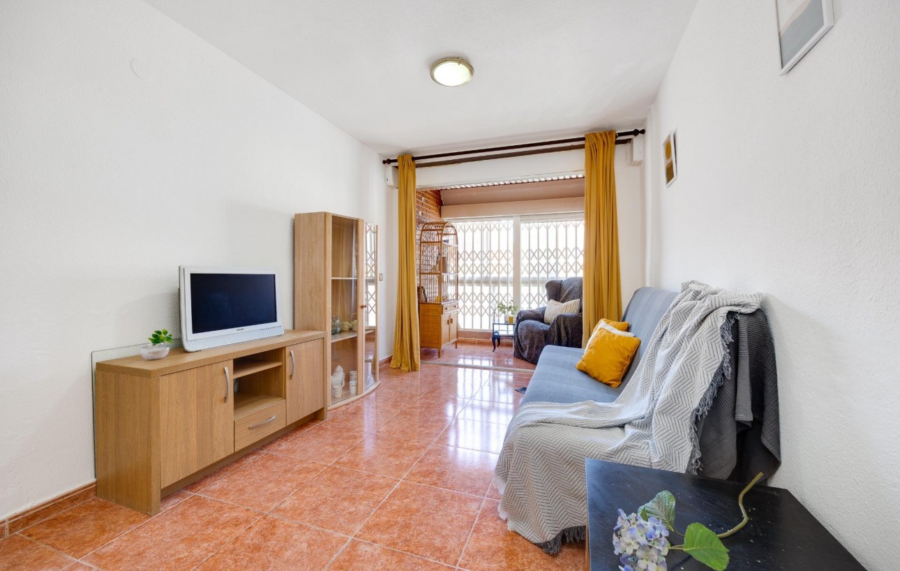 Venta - Apartamento - Torrevieja - Playa de los Naufragos