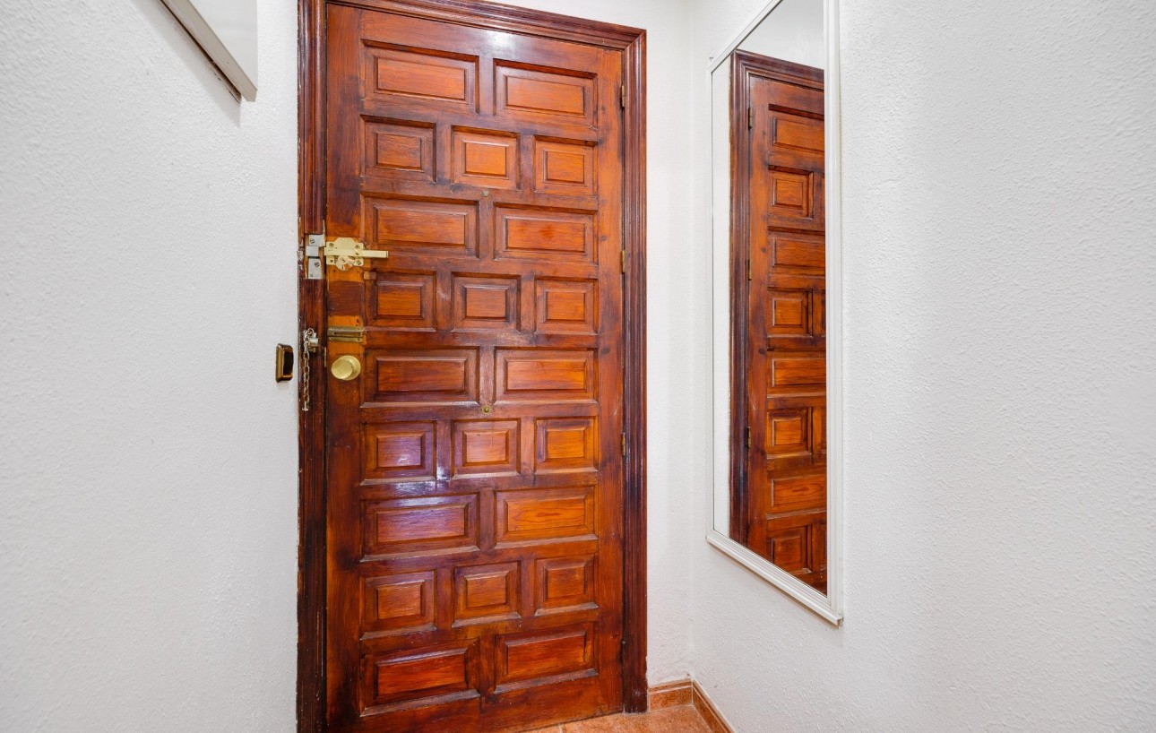 Venta - Apartamento - Torrevieja - Playa de los Naufragos