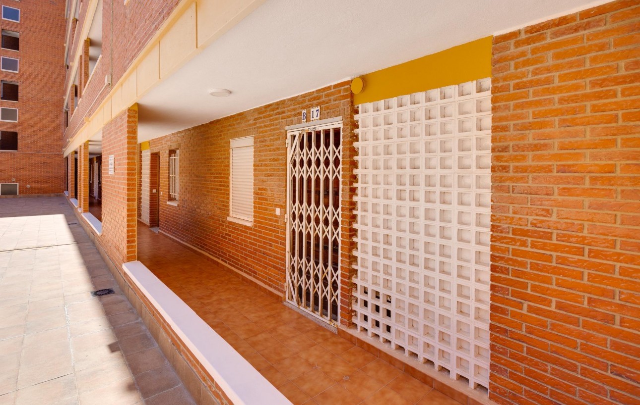 Venta - Apartamento - Torrevieja - Playa de los Naufragos