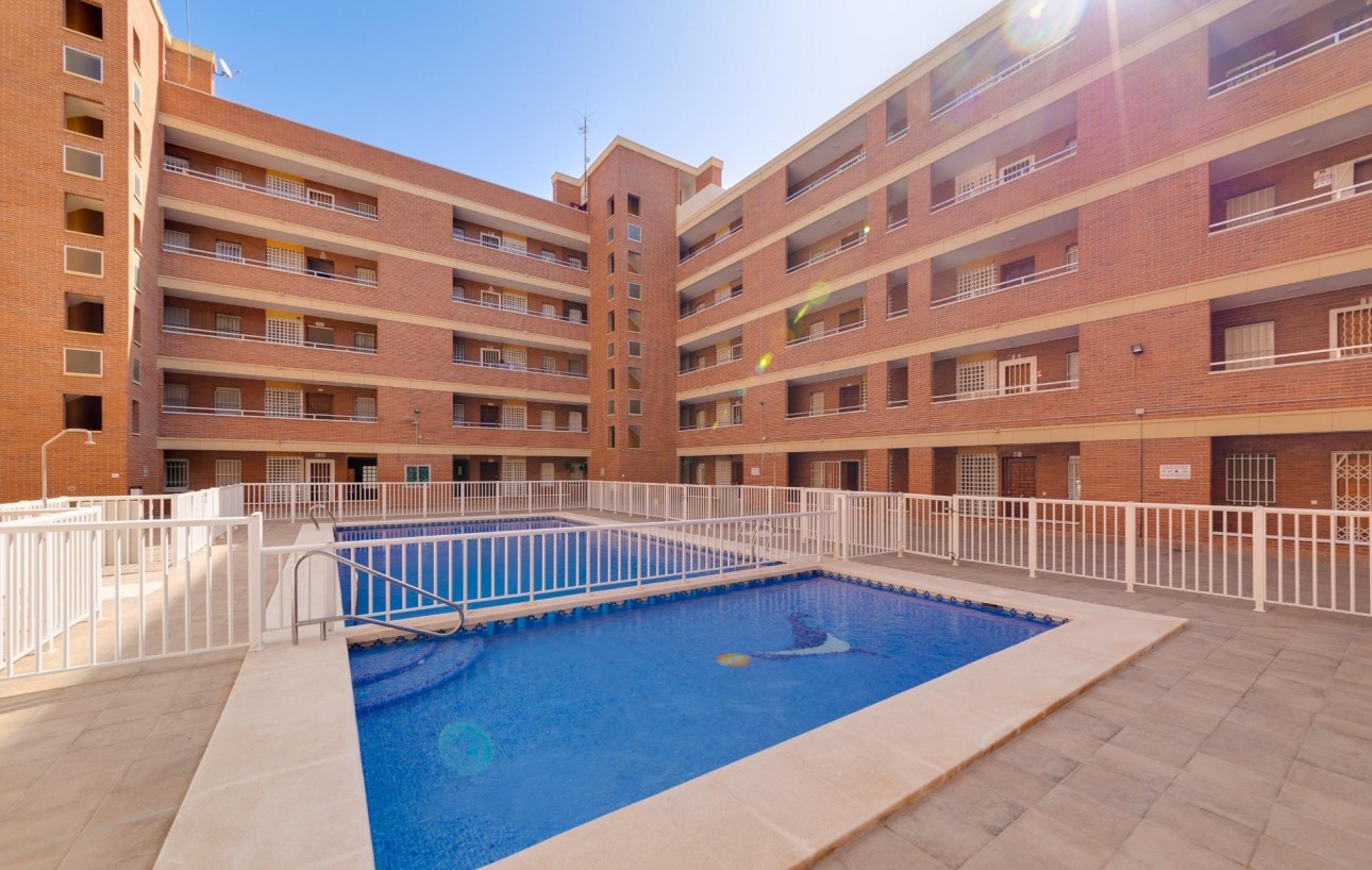 Venta - Apartamento - Torrevieja - Playa de los Naufragos
