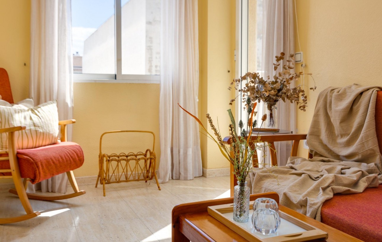 Resale - Wohnung - Torrevieja - Playa del cura