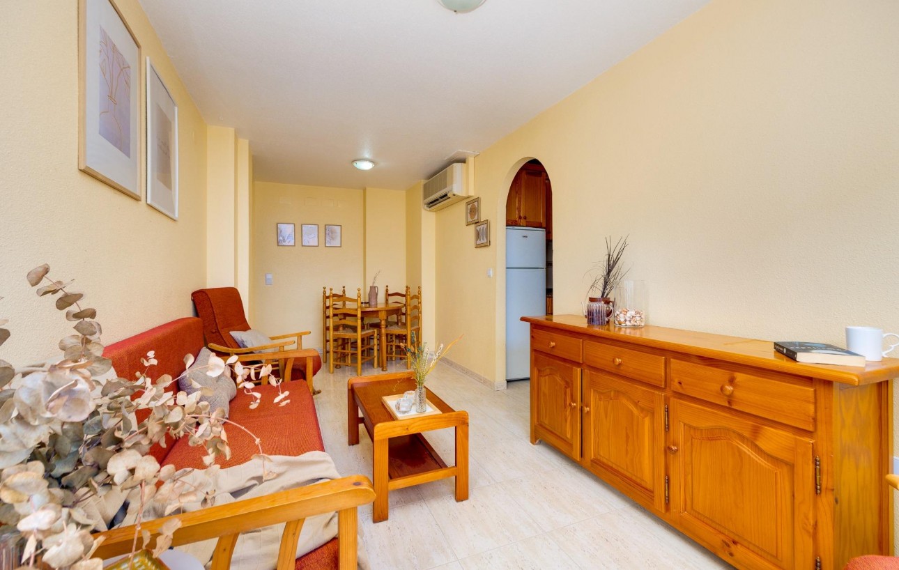 Resale - Wohnung - Torrevieja - Playa del cura
