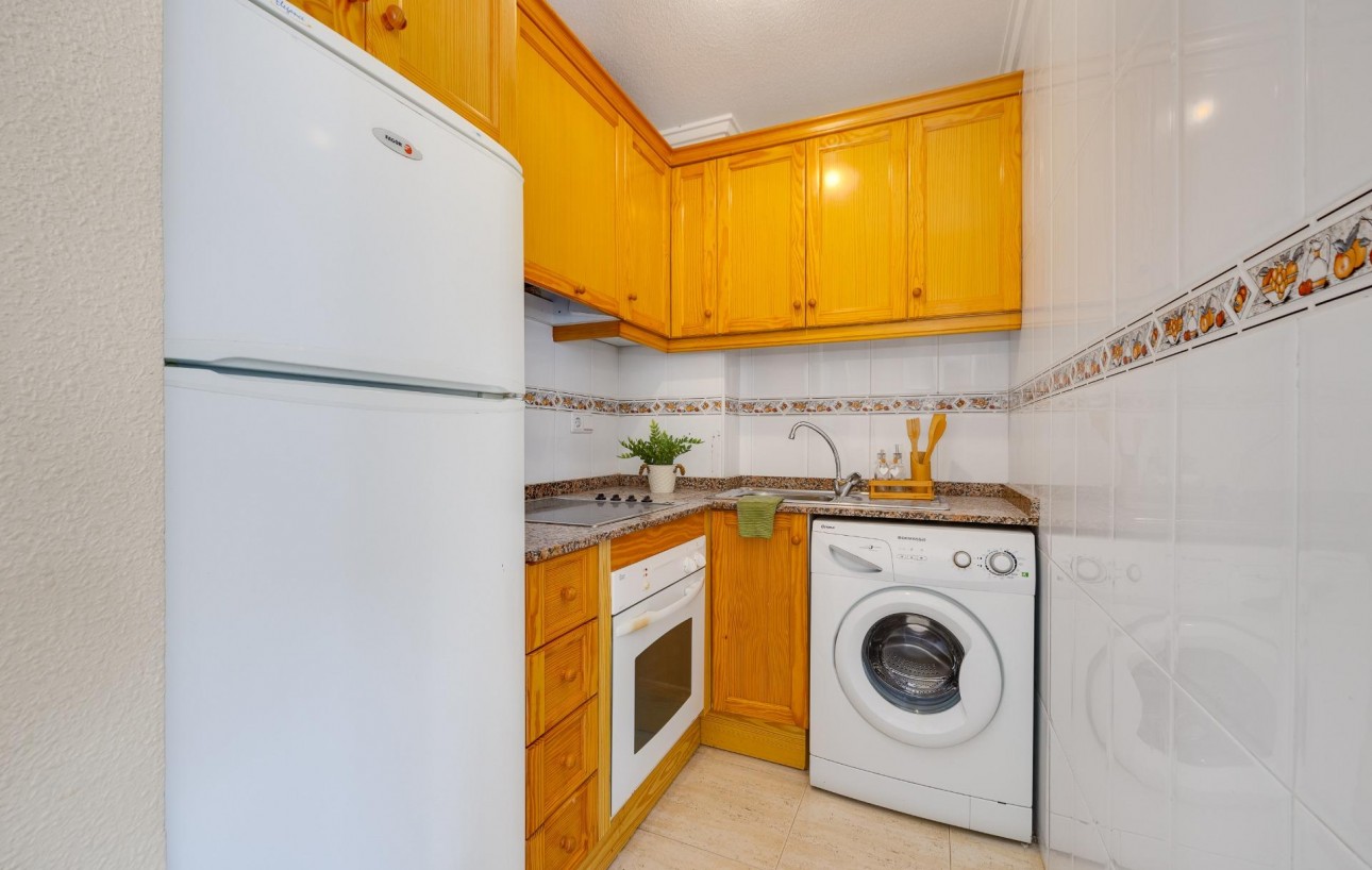 Resale - Wohnung - Torrevieja - Playa del cura