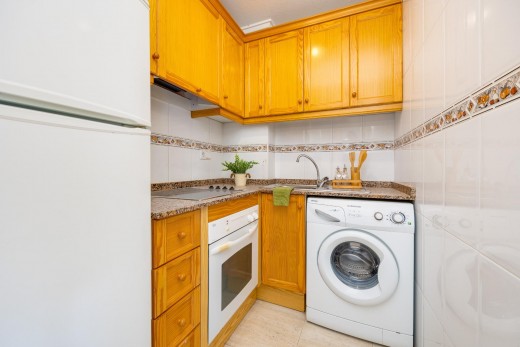 Resale - Wohnung - Torrevieja - Playa del cura