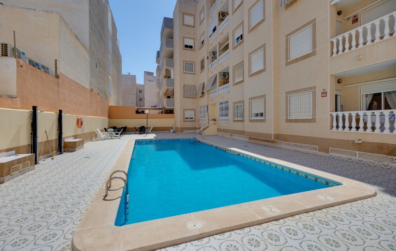 Resale - Wohnung - Torrevieja - Playa del cura
