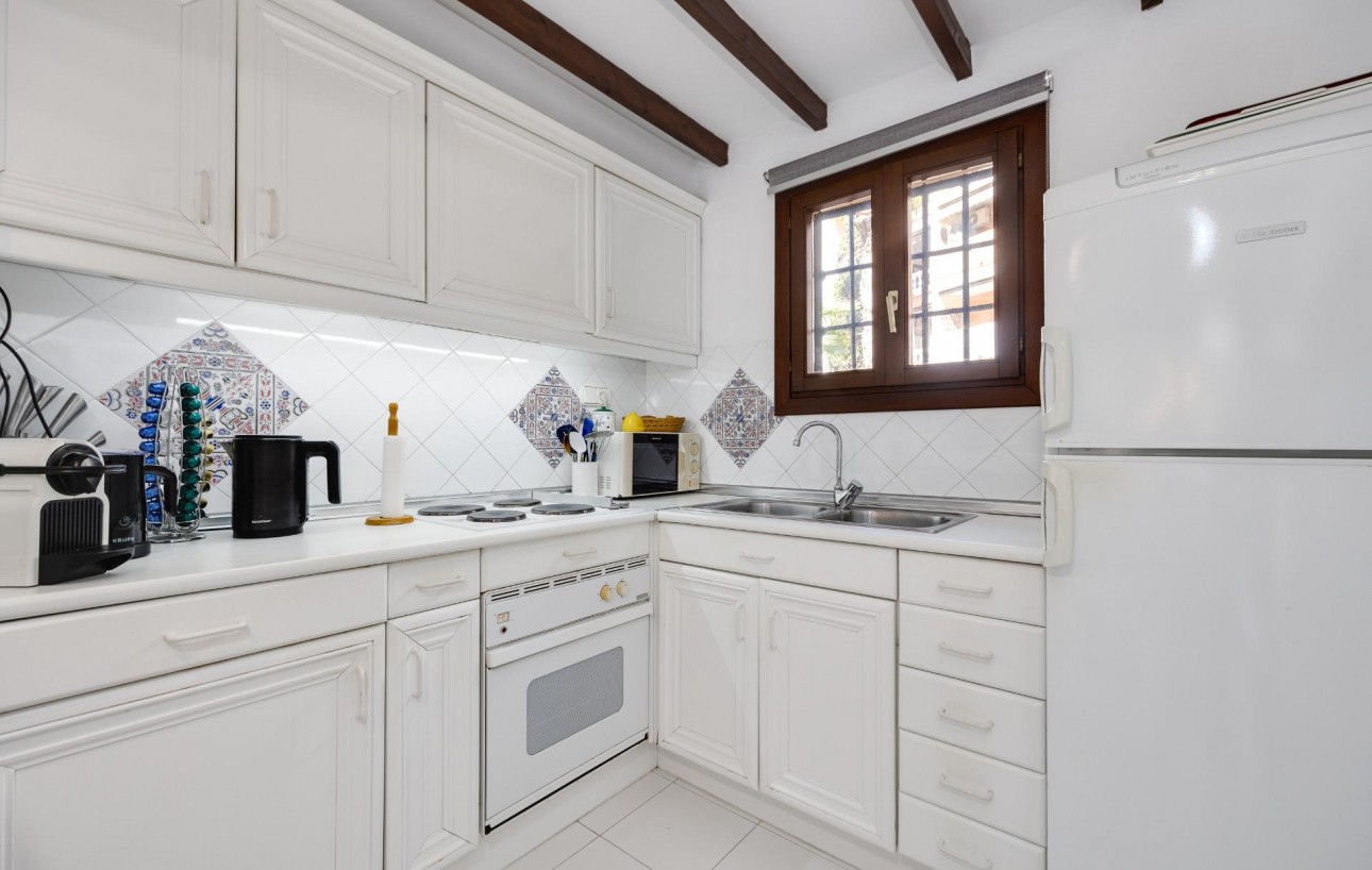 Resale - Wohnung - Torrevieja - Playa de los locos