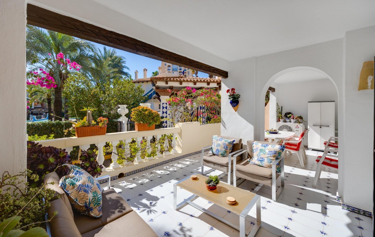 Resale - Wohnung - Torrevieja - Playa de los locos