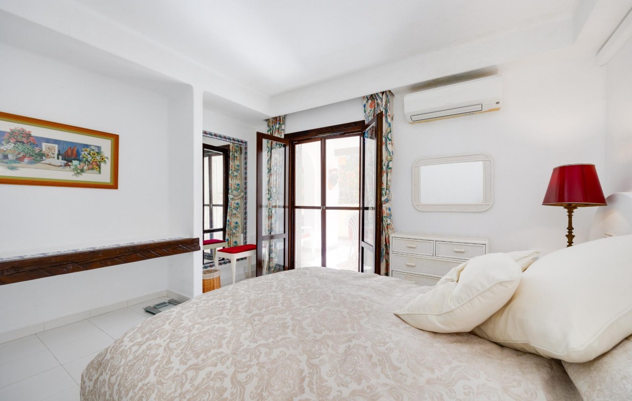 Resale - Wohnung - Torrevieja - Playa de los locos