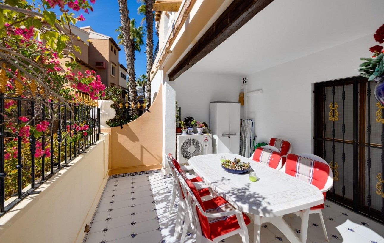 Resale - Wohnung - Torrevieja - Playa de los locos