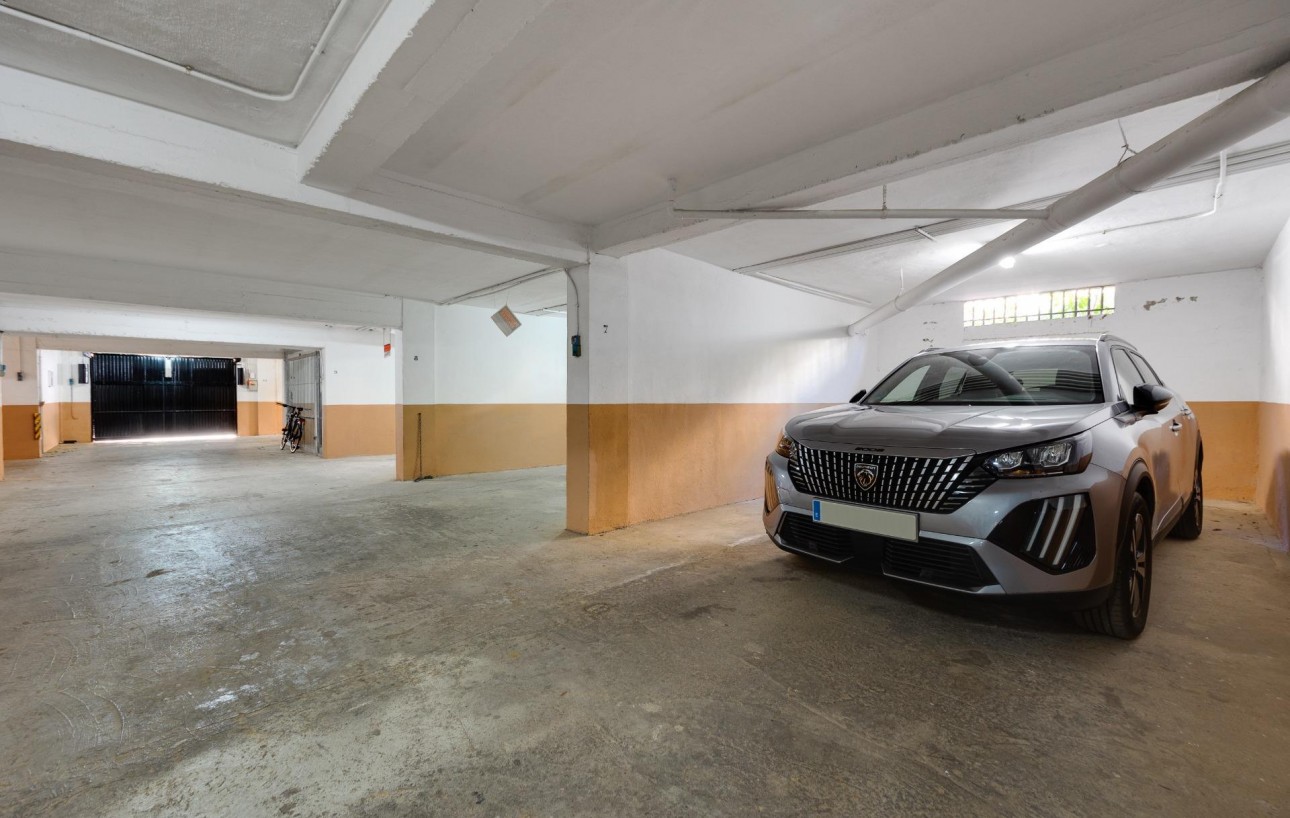 Resale - Wohnung - Torrevieja - Playa de los locos