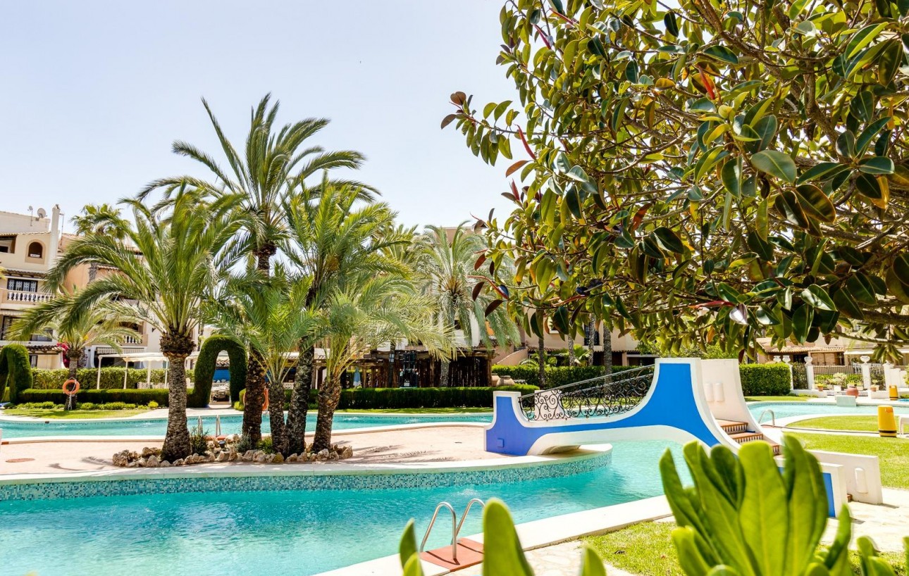 Resale - Wohnung - Torrevieja - Playa de los locos