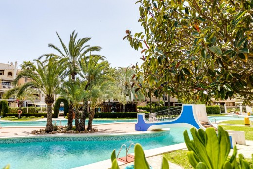 Resale - Wohnung - Torrevieja - Playa de los locos